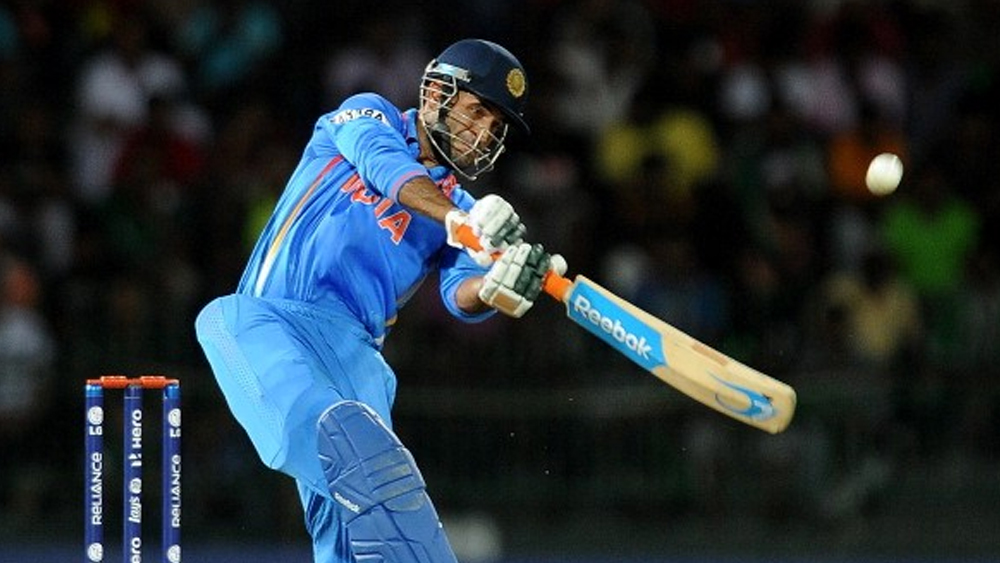 ইরফান পাঠান থাকছেন অলরাউন্ডারের ভূমিকায়। ২০০৪ থেকে ২০১২ পর্যন্ত আন্তর্জাতিক ক্রিকেটে দেখা গিয়েছে তাঁকে। ১২০ ম্যাচে বাঁ-হাতি পেসার নিয়েছেন ১৭৩ উইকেট। ব্যাটসম্যান হিসেবেও নির্ভরযোগ্য, পাঁচটি হাফ-সেঞ্চুরি সহ করেছেন ১৫৪৪ রান। চোট-আঘাতে ভুগতে না হলে পাঠানের পরিসংখ্যান আরও উজ্জ্বল দেখাত।