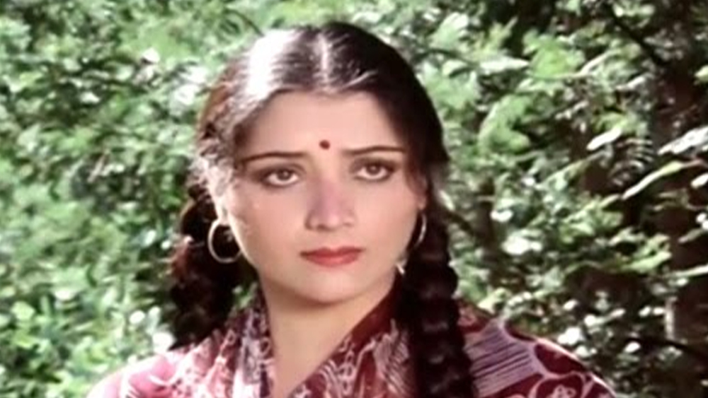 ‘গঙ্গা তেরে পানি অমৃত’, ‘মেমসাব’, ‘মেরে আপনে’, ‘জমিন আসমান’, ‘ঝিল কে উস পার’, ‘গদ্দার’, ‘কুঁয়ারা বাপ’, ‘অজনবী’, ‘যৌবন’, ‘অপরাধী’-র মতো যোগিতার ছবিগুলি বক্সঅফিসে কমবেশি সফল হয়। তবে তিনি কোনওসময়েই সে ভাবে পরিচালকের প্রথম পছন্দ হয়ে উঠতে পারেননি। প্রথমসারির কোনও নায়িকা ছবি প্রত্যাখ্যান করলে তবেই সুযোগ যেত যোগিতার কাছে।