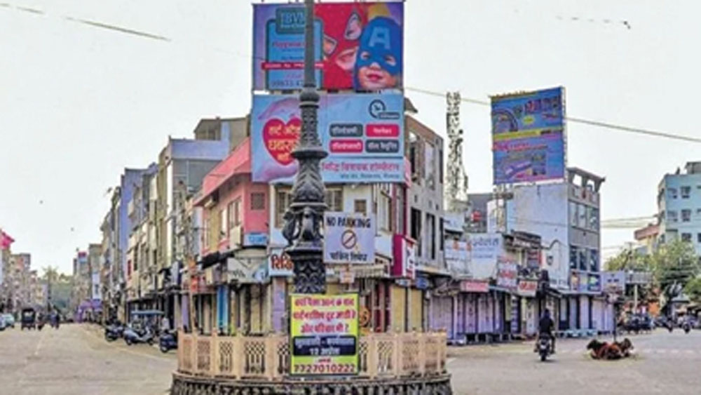 ২২টি শিক্ষা প্রতিষ্ঠানের হস্টেলগুলিতে ১১,৬৫৯টি বেডও এ ভাবে কাজে লাগানো হয়েছে। শহর ও গ্রামাঞ্চলে এখনও কাজ করে চলেছেন ‘করোনা ক্যাপ্টেন’ ও ‘করোনা ফাইটার’রা।