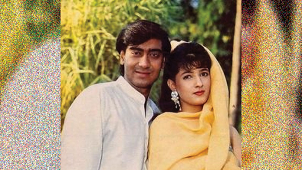 তখন ‘দিলওয়ালে’-র শুটিং চলছিল। এই ফিল্মে রবিনার বিপরীতে ছিলেন অজয় দেবগণ। রবিনা তখন ছিলেন ইন্ডাস্ট্রির অন্যতম হট অভিনেত্রী।