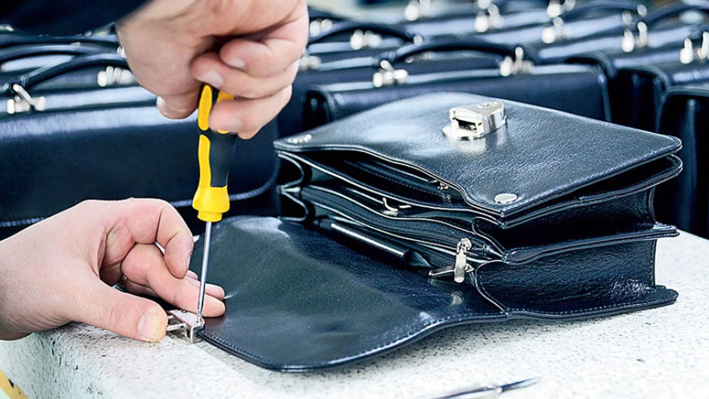 Coronavirus Lockdown: Leather factory workers in great worry about running houses