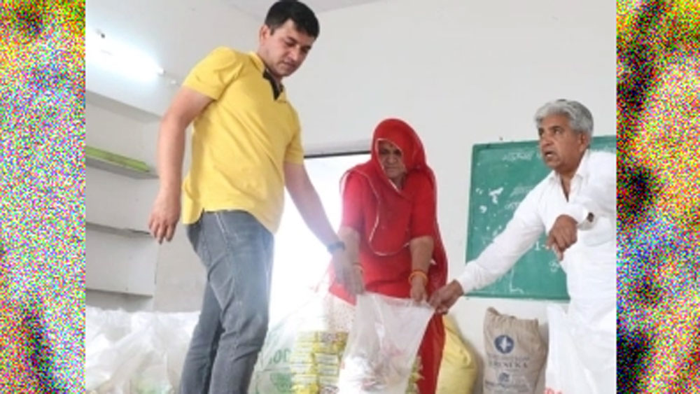 রাজস্থানের জোধপুরের বাসিন্দা তাঁরা। নাম পাবুরাম মান্ডা এবং মুন্নি দেবী। ছোটবেলা থেকে চাষাবাদ করেই জীবন কাটিয়েছেন।