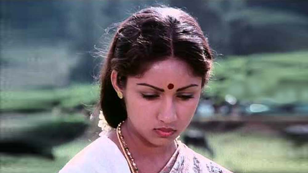 এই ছবির পরে মহিলাদের মধ্যে সলমনের ফ্যান-ফলোয়িং বেড়ে যায় অনেকটাই। কিন্তু হারিয়ে যান রেবতী। তিনি বুঝে যান বলিউড তাঁর জায়গা নয়। ফলে ফিরে যান দক্ষিণী ইন্ডাস্ট্রিতেই।