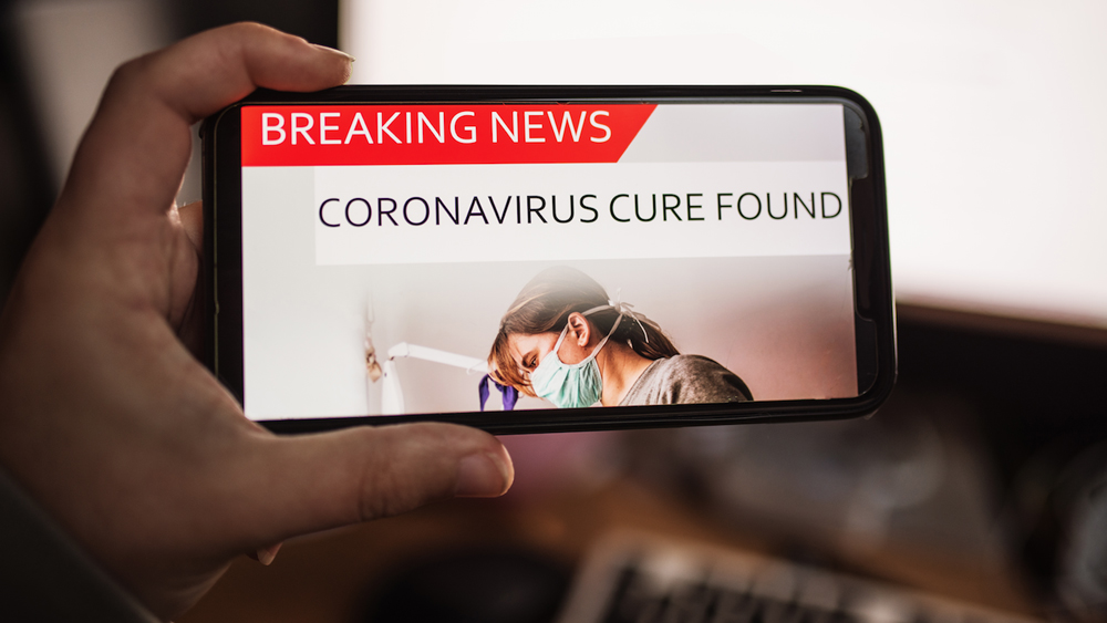 করোনাভাইরাস দূর করার উপায় জানতে চেয়ে ইন্টারনেটে সার্চ জমেছে ২ লক্ষের বেশি। গুগল বলছে, এই ভাইরাস নিয়ে প্রকাশিত খবর পড়তে সার্চ পৌঁছেছে ৩০ হাজারের বেশি বার।