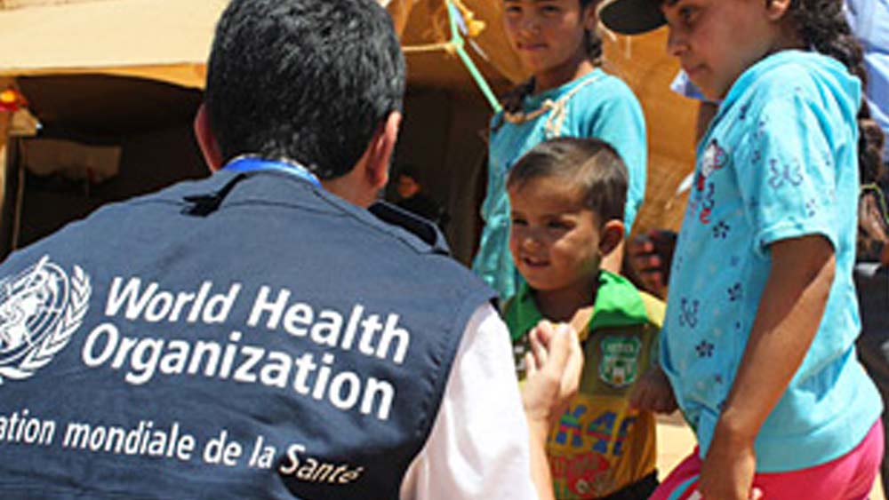 চিনের তুলনায় হু-কে দ্বিগুণেরও বেশি সাহায্য করে ভারত। বার্ষিক সাহায্যের প্রায় ০.৪৮ শতাংশ ভারত থেকে পায় হু। ভারতের এই সাহায্যের পরিমাণ ফ্রান্সের তরফে আসা সাহায্যের কাছাকাছি। বার্ষিক সাহায্যের ০.৫ শতাংশ বিশ্বস্বাস্থ্য সংস্থা পায় ফ্রান্স থেকে।