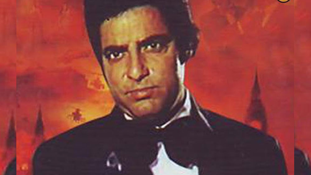 ঘটনাটি ঘটেছিল একটি ফিল্মকে ঘিরে। পরিচালক দীপক বাহারি আশির দশকে ‘নম্বর ওয়ান’ নামে একটি ফিল্ম বানাচ্ছিলেন।