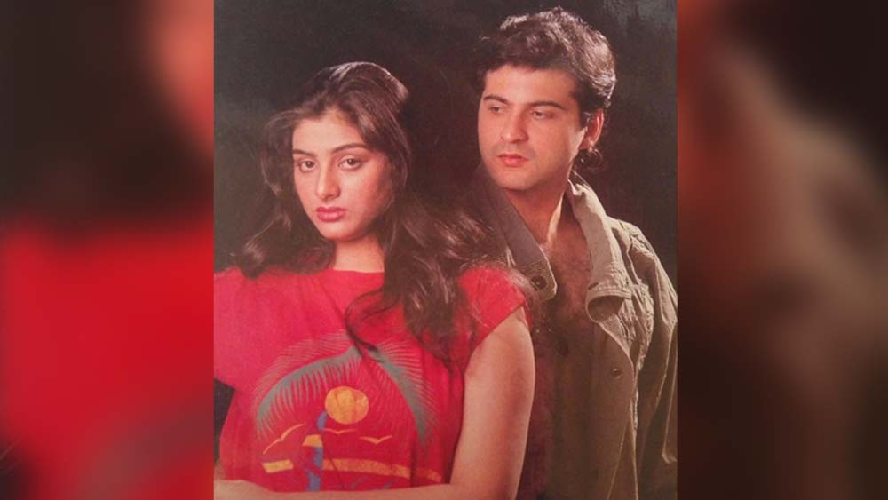 সঞ্জয় ও তব্বুর সম্পর্কের এই টানাপড়েনের জন্যই নাকি ‘প্রেম’ ছবিটি শেষ হতে সময় লাগে ছ’বছর! কারণ তাঁদের প্রেম ভেঙে যাওয়ার পরে তাঁরা একসঙ্গে কাজ করতে চাইছিলেন না। দু’জনে দু’জনকে এড়িয়ে চলছিলেন।