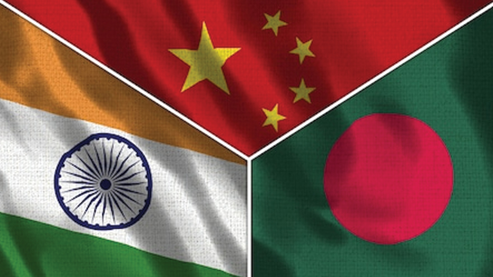 দেশভিত্তিক ছাড়া বিশ্ব অর্থনীতির একটা দিকনির্দেশও রয়েছে আইএমএফ-এর এই পূর্বাভাসে। তাতে ২০১৯ সালে জিডিপি বৃদ্ধির হার ছিল ২.৯ শতাংশ। সেখান থেকে এ বছর অর্থাৎ ২০২০ সালে সেই হার নেমে যেতে পারে ঋণাত্মক বৃদ্ধিতে (-৩ শতাংশ)। তবে ২০২১ সালে বৃদ্ধির হার হতে পারে ২০১৯-এর দ্বিগুণ অর্থাৎ ৫.৮ শতাংশ।