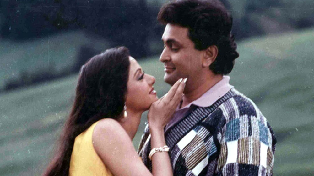 এই ফিল্ম এতটাই হিট হয়েছিল যে, ১৯৯২ সালে কানাডায় ফের ফিল্মটা রিলিজ করা হয়। এই ফিল্মটার সমস্ত গান এবং শ্রীদেবীর যে কস্টিউম ছিল, সেগুলোও দারুণ হিট হয়েছিল।