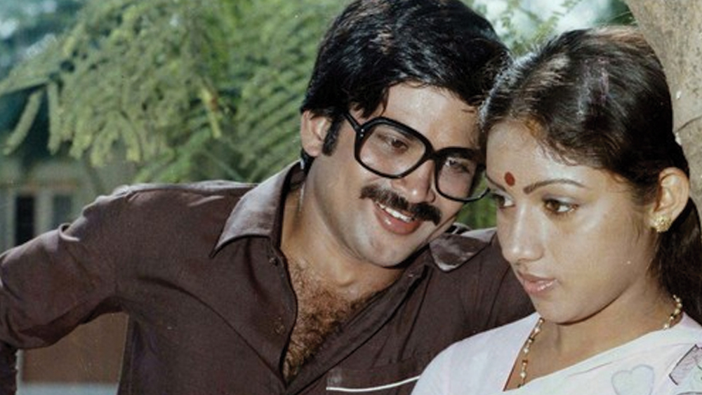 তামিল, তেলুগু এবং মালয়ালম, এই তিন ভাষার ছবিতে দাপটের সঙ্গে কাজ করেছেন রেবতী। দক্ষিণী ইন্ডাস্ট্রিতে রেবতীকে বলা হয় সর্বকালের সেরা নায়িকাদের মধ্যে অন্যতম। আশি ও নব্বইয়ের দশকে তিনি পাল্লা দিয়ে অভিনয় করেছেন বিজয়াশান্তি, রাধিকা এবং রাধার মতো নায়িকাদের সঙ্গে। তিনি ছিলেন দক্ষিণী ছবির সর্বোচ্চ পারিশ্রমিক প্রাপ্ত নায়িকাদের মধ্যে অন্যতম।