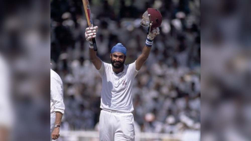 সহবাগের সঙ্গী ওপেনার হলেন নভজ্যোৎ সিংহ সিধু। যাঁকে নেওয়ায় ক্রিকেটমহলের অনেকেই অবাক। তবে ওয়ার্নদের বিরুদ্ধে আক্রমণাত্মক ইনিংস খেলেছিলেন তিনি। সম্ভবত সেই কারণেই তাঁকে দলে রেখেছেন ওয়ার্ন। ৫১ টেস্টে ৪২.১৩ গড়ে ৩২০২ রান করেছিলেন তিনি। সর্বাধিক ২০১। শতরানের সংখ্যা ৯।