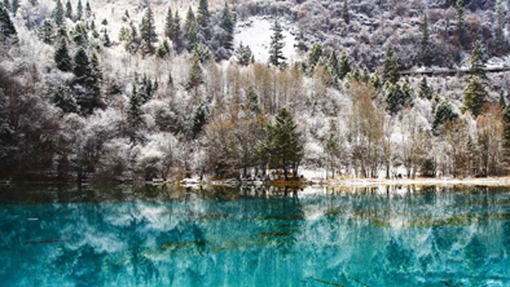 পর্যটকদের জন্য খুলে দেওয়া হয় ১৯৮৪ সালে। ১৯৯২ সালে ইউনেসকো এটাকে ওয়ার্ল্ড হেরিটেজ সাইট ঘোষণা করে এবং ১৯৯৭ সালে বায়োস্ফিয়ার রিজার্ভ ঘোষিত হয়।