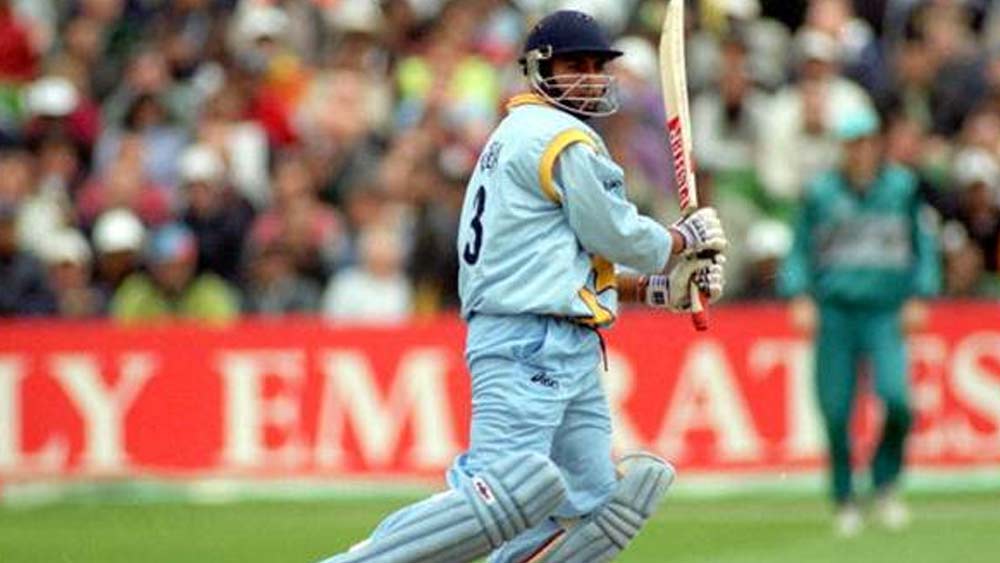 অজয় জাডেজা ছিলেন বুদ্ধিদীপ্ত ব্যাটসম্যান। পরিস্থিতি অনুসারে ইনিংসের গতি বাড়াতেন-কমাতেন। পাঁচ বা ছয় নম্বরে নেমে ম্যাচ শেষ করে আসার ক্ষমতা ছিল তাঁর। আজহারের মতোই খুচরো রান নিতেন ক্ষিপ্রতার সঙ্গে। ছিলেন অসাধারণ ফিল্ডারও। মিডিয়াম পেসে কয়েক ওভার হাত ঘোরাতেও পারতেন। তাঁকে নিয়ে নিলামে আগ্রহ থাকতই।