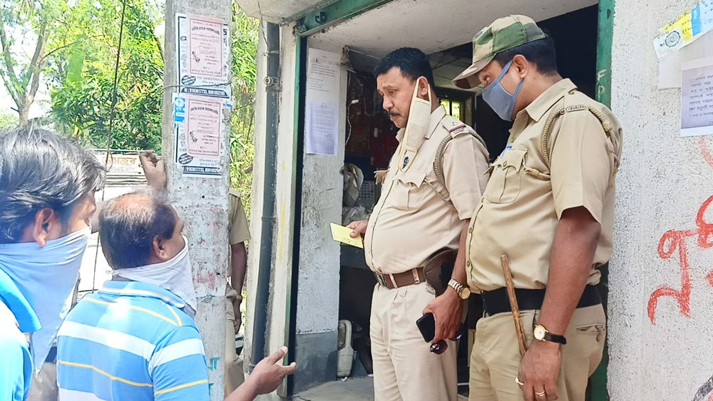 Coronavirus Lockdown: Policemen to keep a check on proper ration distribution 