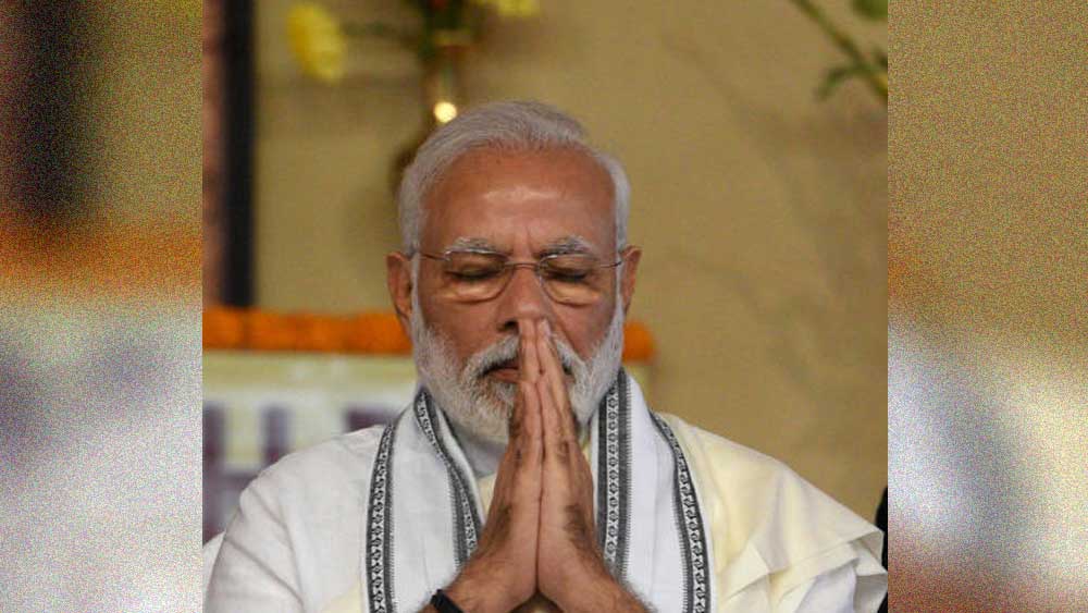 Coronavirus Lockdown: Narendra Modi seeks blessings of Raipur MLA