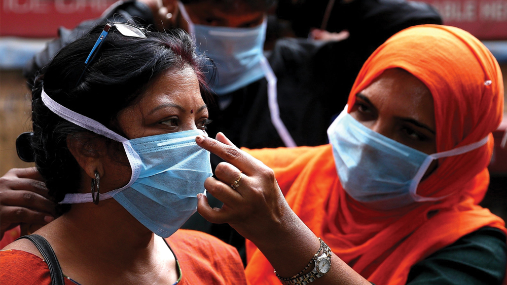 কোন কোন জেলায় গত ১৪ দিনে নতুন করে কেউ করোনায় আক্রান্ত হননি, দেখে নিই সেই তালিকা। মণিপুরের থুবল ও পশ্চিম ইম্ফল; মিজোরামের আইজল পশ্চিম, গোয়ার উত্তর ও দক্ষিণ গোয়া; ওড়িশার ভদ্রক ও পুরী; ছত্তীসগড়ের বিলাসপুর, দুর্গ, রাজনন্দগাঁও ও রায়পুরে গত ১৪ দিনে কেউ করোনায় আক্রান্ত হননি।