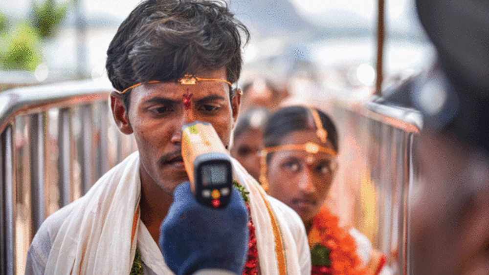 এই ৬৫টি জেলার মধ্যে চারটিতে আবার গত ২৮ দিনে নতুন করোনা সংক্রমণের কোনও খবর নেই। সেগুলি হল পুদুচেরির মাহে, উত্তরাখণ্ডের পউরি গাড়োয়াল, রাজস্থানের প্রতাপগড় এবং কর্নাটকের কোড়াগু জেলা।