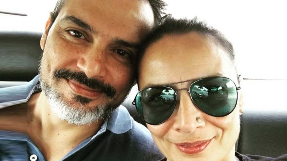 অধুনা এখন ডেট করছেন অভিনেতা ডিনো মোরিয়ার ভাই নিকোলোর সঙ্গে। তবে বিয়ে করবেন কিনা, সে কথা জানা যায়নি।
(ছবি: ফেসবুক)