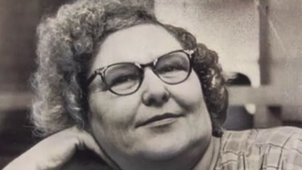 পঞ্চম বার ন্যানি বিয়ে করে স্যামুয়েল ডসকে। তখন স্যামুয়েল ছিলেন পরিবার পরিজনহীন। বিয়ের কয়েক দিন আগেই ঘূর্ণিঝড়ে মৃত্যু হয় তাঁদের সবার। স্যামুয়েলের সঙ্গে ন্যানির বিরোধ শুরু হয় বই পড়া নিয়ে। ন্যানির অভিযোগ ছিল, তাঁর রোমান্টিক গল্প ও উপন্যাস পড়া পছন্দ করতেন না স্যামুয়েল। এই বিরোধিতার জেরে জমতে থাকে আক্রোশ।