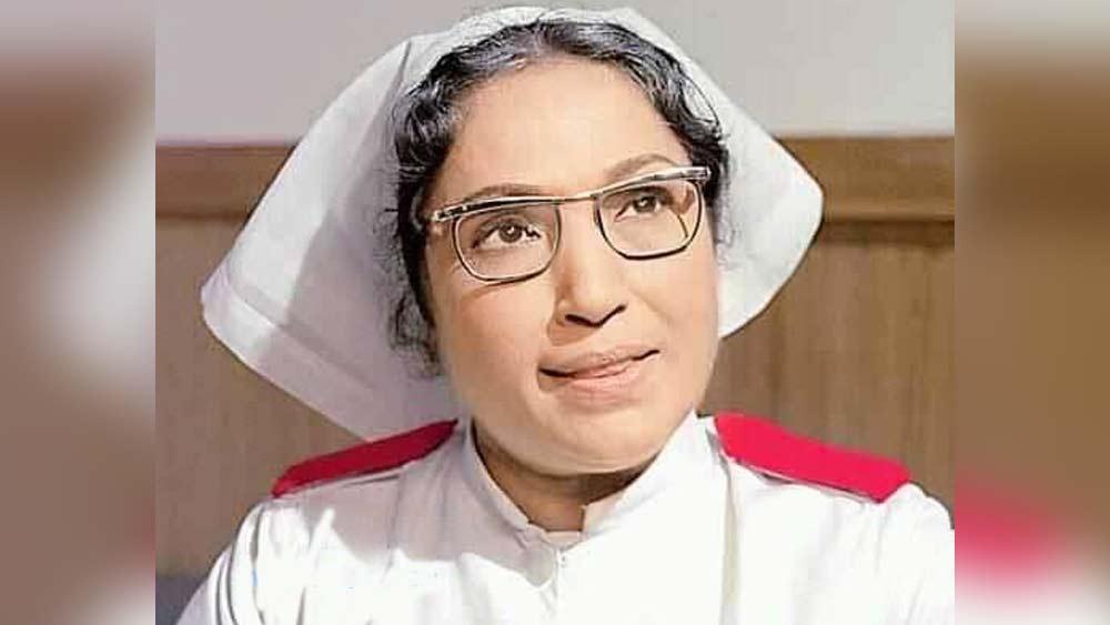 নাসিকের এক রক্ষণশীল পরিবারে ললিতার জন্ম ১৯১৬ সালের ১৮ এপ্রিল। তাঁর বাবা লক্ষ্মণ রাও শগুনের বিশাল রেশম ও সুতির কাপড়ের ব্যবসা ছিল। ললিতার প্রথম অভিনয় ১৯২৮ সালে, ‘রাজা হরিশচন্দ্র’ ছবিতে।