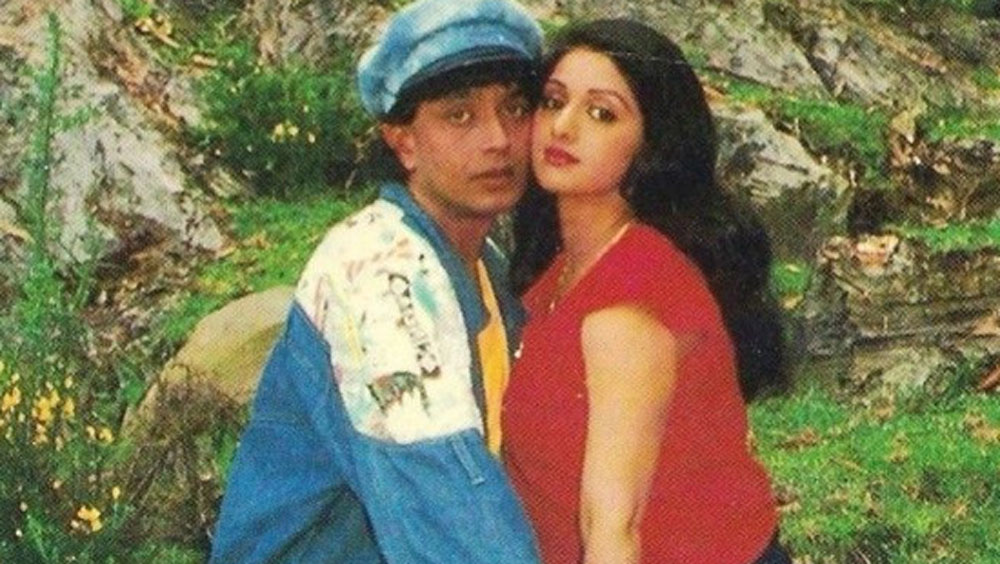 মিঠুনের ডেবিউ ফিল্মই বাজিমাত করেছিল। ১৯৭৬ সালে মৃণাল সেনের ফিল্ম ‘মৃগয়া’। দারুণ সাফল্য পেয়েছিল ছবিটা। এর জন্য মিঠুন জাতীয় পুরস্কারও পান।