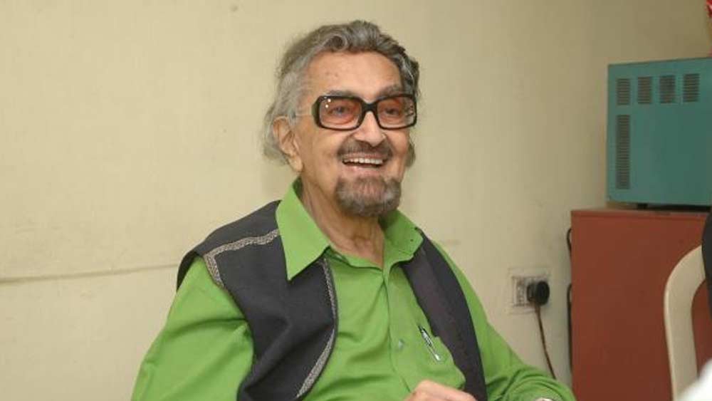 নিজের হাতে একটু একটু তিনি তৈরি করেন বিজ্ঞাপনী সংস্থা লিন্টাস-কে। বিজ্ঞাপন সংস্থার এই প্রাণপুরুষের হাতে তৈরি হয়েছে একশোটিরও বেশি ব্র্যান্ড। অ্যালেক পদমসি মানেই লিরিল গার্ল, চেরি ব্লসম শু পলিশের চার্লি চ্যাপলিন অ্যাড, সার্ফের সেই ললিতাজি ক্যাম্পেন, হামারা বাজাজের মতো মনে থেকে যাওয়া সব বিজ্ঞাপন। ভারতীয় বিজ্ঞাপন জগতে ব্র্যান্ড ভ্যালু তৈরিতে তাঁর জুড়ি মেলা ভার।