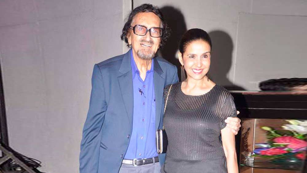 ১৯৮২ সালে দ্বিতীয় বার বিয়ে করেন অ্যালেক পদমসি। তাঁর দ্বিতীয় স্ত্রী শ্যারন প্রভাকর গায়িকা এবং নাট্যব্যক্তিত্ব। অ্যালেক পদমসি ও শ্যারন প্রভাকরের বয়সের ব্যবধান ২৭ বছরের। তাঁদের একমাত্র মেয়ে শাহনাজ পদমসিও থিয়েটারের সঙ্গে যুক্ত। দাম্পত্যের কয়েক বছর পরে সম্পর্ক থেকে সরে যান অ্যালেক, শ্যারন, দু’জনেই।