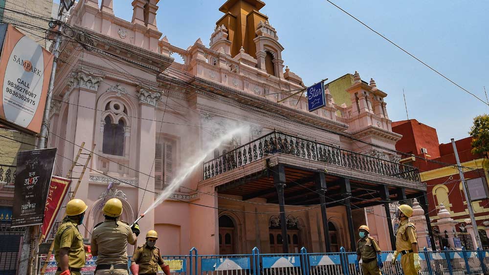 ৪০ নম্বর ওয়ার্ডের কলেজ স্ট্রিট, সূর্যসেন স্ট্রিট। বৌবাজারের ১৭/এইচ/৪ সুরেন্দ্রলাল পাইন লেন, রাধানাথ মল্লিক লেন, শ্রী গোপাল মল্লিক লেন, প্রতাপ চ্যাটার্জি লেন, ১২/২ হরিশ সিকদার পথ। ৪১ নম্বর ওয়ার্ডের বড়বাজার এলাকার ১৪৫বি সিআর অ্যাভিনিউ। ৪২ নম্বর ওয়ার্ডের ২১২সি এম জি রোড। বড়বাজার এলাকার আমরাতলা স্ট্রিট, গোবিন্দ চাঁদ ধর লেন, আর্মোনিয়াম স্ট্রিট। ৪৩ নম্বর ওয়ার্ডে রয়েছে ৯৪ রবীন্দ্র সরণি, বৌবাজারের ৬০ ফেরাস লেন, সাগর দত্ত লেন, দেবেন্দ্রনাথ মল্লিক স্ট্রিট, ৩৪ হরিণ বারি লেন (চতুর্থ তল)। ৬০ নম্বর কলুটোলা স্ট্রিট। ৪৪ নম্বর ওয়ার্ডের ৩৫ ছাতাওয়ালা গলি, হলদি লেন, বি বি গাঙ্গুলি স্ট্রিট, কোহিনুর গেস্ট হাউসের সামনে ১ কবিরাজ রোড, ২০ কাজারিয়া স্ট্রিট, ১১৬/৫ এমজি রোড, নীলমাধব সেন লেন, মেডিক্যাল কলেজের বিসি রায় ছাত্রাবাস, সিআর অ্যাভিনিউ। ৪৭ নম্বর ওয়ার্ডের ১ নিউ বউবাজার লেন, গোপী বোস লেন, বিবি গাঙ্গুলি স্ট্রিট, নির্মল চন্দ্র স্ট্রিট, সিআর অ্যাভিনিউ, ফকির দে লেন, হালদার লেন, দাস লেন, যদুনাথ দে রোড।