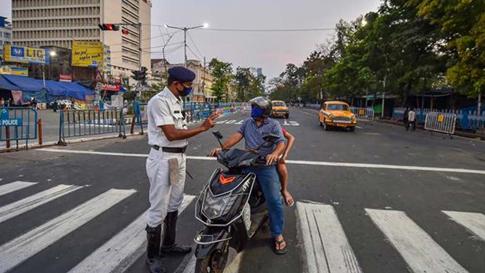 ৫৬ নম্বর ওয়ার্ডের ৪/২ কনভেন্ট লেন, মতিঝিল বস্তি। এন্টালি এলাকার ১৫০/২বি দেবেন্দ্র চন্দ্র দে রোড, ডি সি দে রোড, আর এন রোড, ১১ গোবিন্দ খটিক রোড। ট্যাংরা এলাকার ২৫/১ রাধানাথ চৌধুরী রোড। ৫৮ নম্বর ওয়ার্ডের ট্যাংরা এলাকার ২৬, পি৪ ট্যাংরা স্ট্রিট (তৃতীয় তল), ২৫/বি ক্রিস্টোফার রোড, কুষ্টিয়া পার্ক রোড, ৬৭ ডিসি দে রোড, মুসলিম ক্যাম্প বস্তি। ধাপা এলাকার সাউথ বৈঁচতলা। ৫৯ নম্বর ওয়ার্ডের ৫১এ তিলজলা রোড, দারাপাড়া বস্তি তপসিয়া। ৮৩/২ তপসিয়া রোড সাউথ, বেকবাগান এলাকার ২এ অ্যান্ড বি লোয়ার রেঞ্জ। গোবিন্দ খটিক রোড। বেনিয়াপুকুর এলাকার ৭বি ডিহি শ্রীরামপুর রোড। পার্কসার্কাস এলাকার ৪৩ তপসিয়া সাউথ রোড।