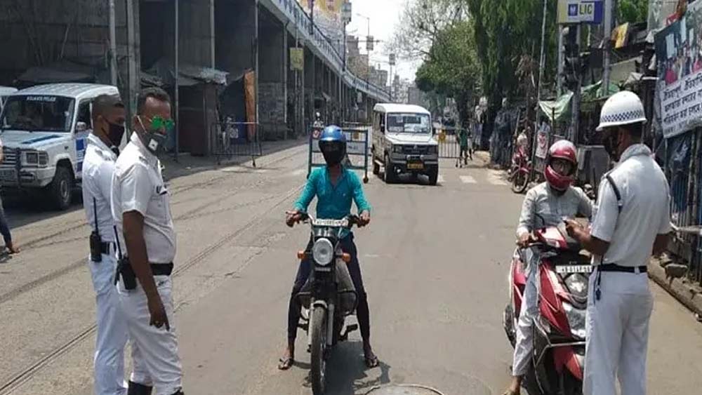 ৬০ নম্বর ওয়ার্ডের বেনিয়াপুকুর এলাকার ১১ হরেকষ্ণ কোনার রোড, ৭/এইচ/১০ জাননগর রোড, ৭/বি মানসি দত্ত রোড এন্টালি কিম্বার স্ট্রিট, ওস্তাগার লেন, সুন্দরী মোহন অ্যাভিনিউ, ক্রিমেটোরিয়াম স্ট্রিট। এন্টালি এলাকার ৭/বি মানসী দত্ত রোড, বেনিয়াপুকুর, আঞ্জুমান রোড, এজেসি বোস রেড, ক্যান্টোফার লেন, তাঁতিবাগান, মফিদুল ইসলাম লেন, ওয়েলিংটন স্ট্রিট, গোরাচাঁদ লেন, কসাই পাড়া, ১৭/১ গোরাচাঁদ লেন। ৩৫এইচ/ও গোরাচাঁদ রোড, ৫০/সি বেনিয়াপুকুর লেন, ৪বি জাননগর রোড, সার্কাস অ্যাভিনিউ এলাকার বি৭/এইচ/১/২ কসাই পাড়া লেন, গোরাচাঁদ লেন, সানওয়ার্দি অ্যাভিনিউ, পার্ক স্ট্রিট। ৭৬ লিন্টন স্ট্রিট ক্রিমেটোরিয়াম স্ট্রিট।