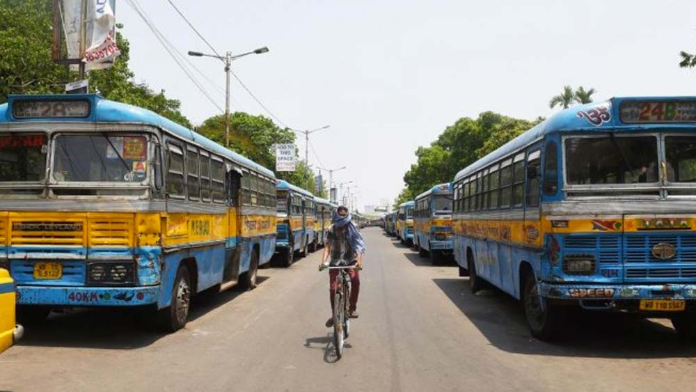 ১৩৬ নম্বর ওয়ার্ডের ২৬১/বি দেওয়ান বাগান, আক্রা রোড, এসএ ফারুক রোড। ফতেপুর ফার্স্ট অ্যান্ড সেকেন্ড লেন-মেটিয়াব্রুজের কাছে। ১৩৭ নম্বর ওয়ার্ডের আর ১২১ মসজিদ তালাব লেন-গার্ডেনরিচ, লিচু বাগান, কারবালা লেন। ৫১৭৬ কটন মিল লাইন-মেটিয়াব্রুজ। হালদারপাড়া মেরি রোড। ১৩৮ নম্বর ওয়ার্ডের টি১৮১/২/১ মিঠা তালাব বটতলা রাজাবাগান। ১৪১ নম্বর ওয়ার্ডের গার্ডেনরিচ এলাকার ২৩/২৫/১ ডক্টর এ কে রোড, বদরতলা এবং ২৩/৬৫/৩ লেনিন রোড-বদরতলা, পাঁচ পাড়া খেয়াঘাট, নাদিয়াল রোড।