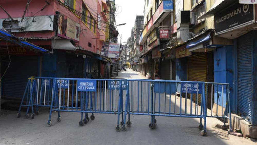 হাওড়া পুরসভার ৩ নম্বর ওয়ার্ডের দুই এলাকা, ব্যানার্জি বাগান লেন এবং ফকির পাঠক লেনকে অতিসংবেদশীল জায়গা হিসাবে চিহ্নিত করা হয়েছে। ৪ ও ৫ নম্বর ওয়ার্ডের থেকে কালুপাড়া লেন এবং শ্রী অরবিন্দ রোড অতিসংবেদনশীল জায়গা।