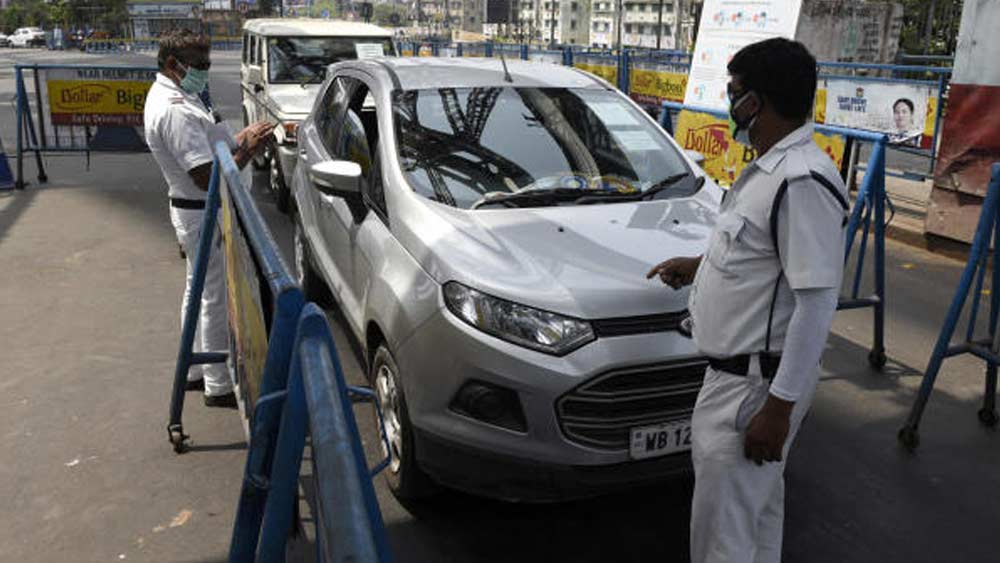 ৬ নম্বর ওয়ার্ডের উত্তম ঘোষ লেন, গোপাল ঘোষ লেন, কৈবর্ত পাড়া লেন রয়েছে এই তালিকায়। রয়েছে ১০ নম্বর ওয়ার্ডের ভৈরব দত্ত লেন, নন্দী বাগান লেন। ১২ নম্বর ওয়ার্ডের অতুল ঘোষ লেন, উপেন্দ্র মিত্র লেন, শ্যামাচরণ চৌধুরী লেন, বেলেলিয়াস রোড রয়েছে তালিকায়।