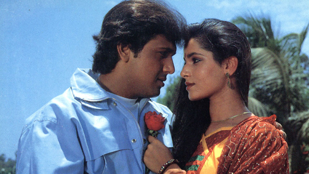 তেমনই ১৯৮৬ সালে আসে গোবিন্দার ফিল্ম ‘ইলজাম’। এই ফিল্মের গান স্ট্রিট ডান্সারও সুপার হিট হয়েছিল। ১৯৮৫ সালে ‘তন বদন’ ফিল্মে ডেবিউ করেন গোবিন্দা।