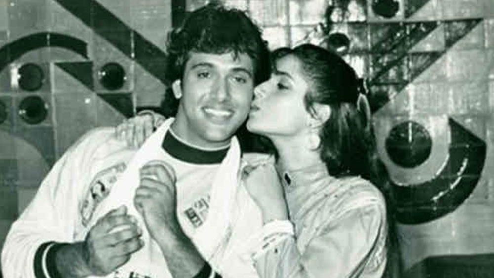 অন্য দিকে গোবিন্দা ডেবিউ ফিল্মে কোনও পুরস্কার পাননি ঠিকই, কিন্তু তাঁর হাতে এসেছিল প্রচুর ফিল্মের অফার।