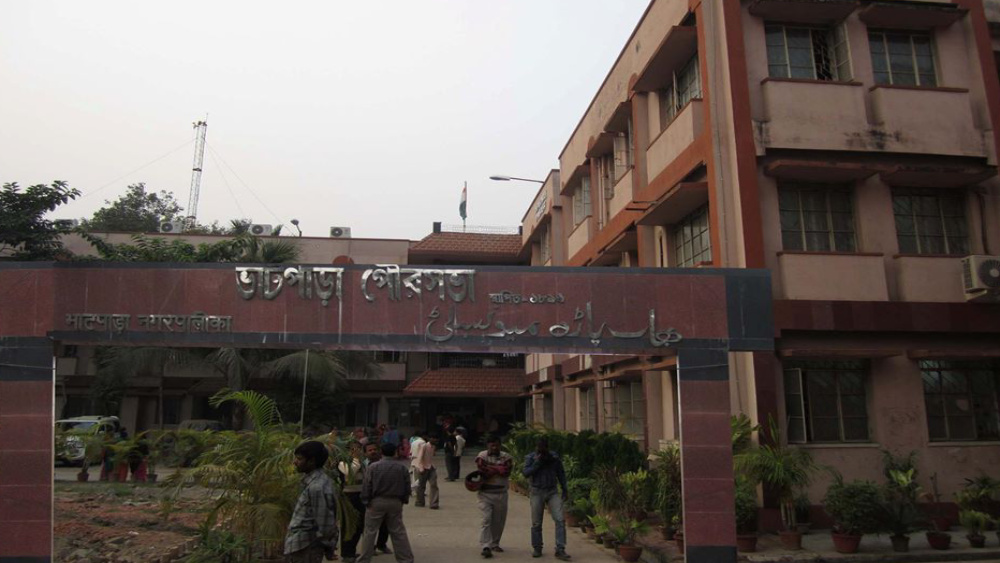 ভাটপাড়া পুরসভা: ৮ নম্বর ওয়ার্ডের বিএল নম্বর ৫, হোল্ডিং নং ৬/২, পুলিশ স্টেশন, কাকিনাড়া, ১০ নম্বর ওয়ার্ডের সিঁথির পাড়া রোড