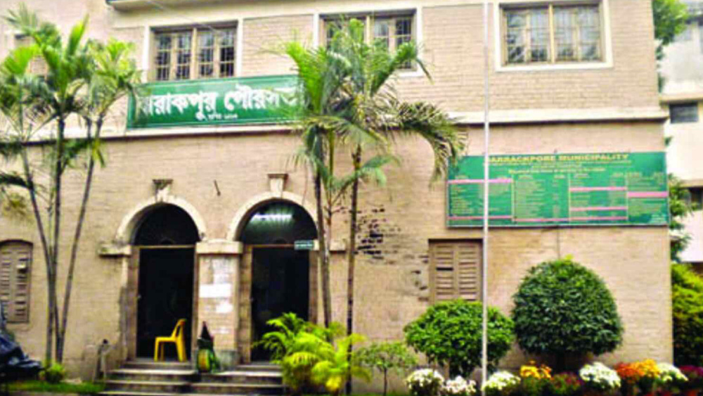 ব্যারাকপুর পুরসভা: ৫ নম্বর ওয়ার্ডের সাধু মুখার্জি রোড