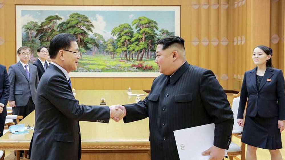 দক্ষিণ কোরিয়ার গুপ্তচর সংস্থা ন্যাশনাল ইনটেলিজেন্স সার্ভিসের দেওয়া তথ্য অনুযায়ী, কিম জং উনের তিন সন্তান রয়েছে। তাঁর বড় ছেলের বয়স ১০ বছর। ২০১৭ সালে তাঁর সর্বকনিষ্ঠ সন্তানের জন্ম হয়। এই মুহূর্তে তাদের কেউই ক্ষমতায় বসার উপযুক্ত নয়।