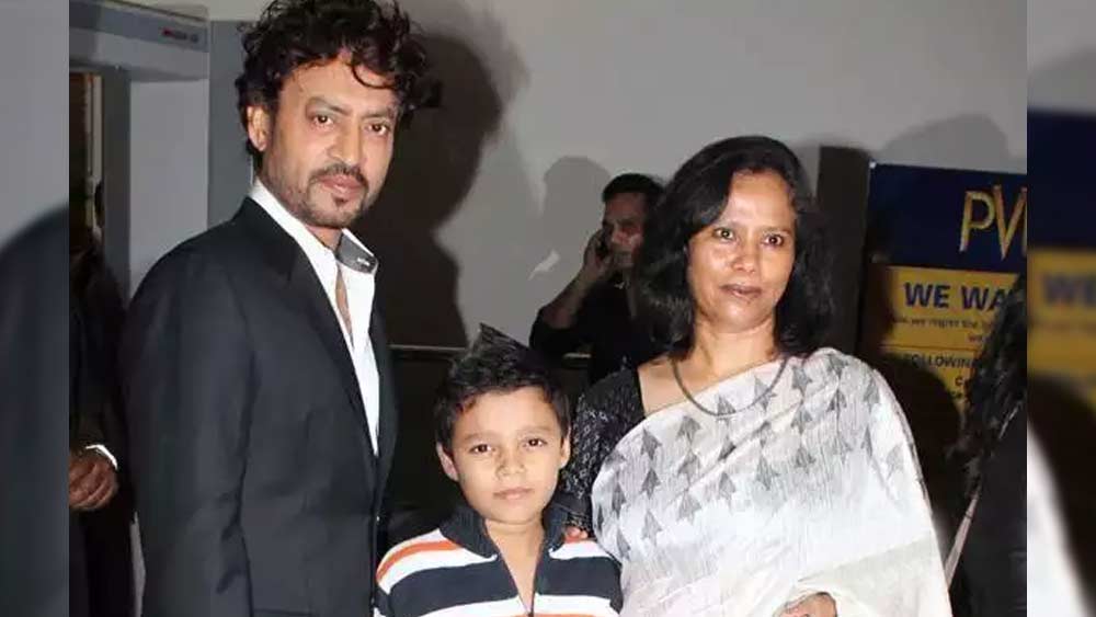 দু’জনের আলাপ ন্যাশনাল স্কুল অব ড্রামার দিন থেকে। স্ত্রী এবং দুই ছেলে বাবিল আর আয়ানের ঘেরাটোপে অবশ্য এই দুঁদে অভিনেতা ছিলেন নিখাদ ঘরোয়া। শত প্রতিকূলতাতেও যাঁর মুখে লেগে থাকত প্রাণখোলা হাসি।