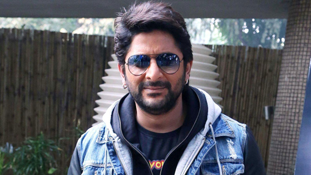 কিন্তু তাঁর ভাগ্য তাঁর জন্য অন্য কিছুই লিখছিল। সে সময়ই ১৯৯৬-এ মুক্তিপ্রাপ্ত ‘তেরে মেরে স্বপ্নে’ ছবির অন্যতম প্রধান চরিত্রে অভিনয়ের জন্য তাঁকে অফার দেন খোদ জয়া বচ্চন। ওই ফিল্মে তাঁর অভিনয় প্রশংসিত হয়েছিল।