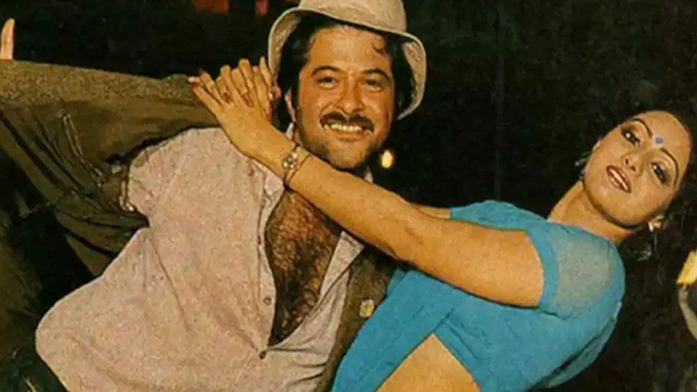 একে হাই বাজেট ছবি। এরই মধ্যে শ্রীদেবীর মতো অভিনেত্রী। এই সুযোগ ছাড়া যায়? সব ঠিক হয়ে গিয়েছিল। রাজি হয়ে গিয়েছিলেন বনি কপূরও। কিন্তু শেষ মুহূর্তে বাদ পড়ে যান মিস্টার পারফেকশনিস্ট।