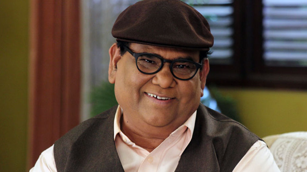 তিনি হলেন বলি-পাড়ার অতি পরিচিত মুখ সতীশ কৌশিক। কিন্তু কেন এমনটা করেছিলেন সতীশ? আর বনিই বা মেনে নিয়েছিলেন কী করে?