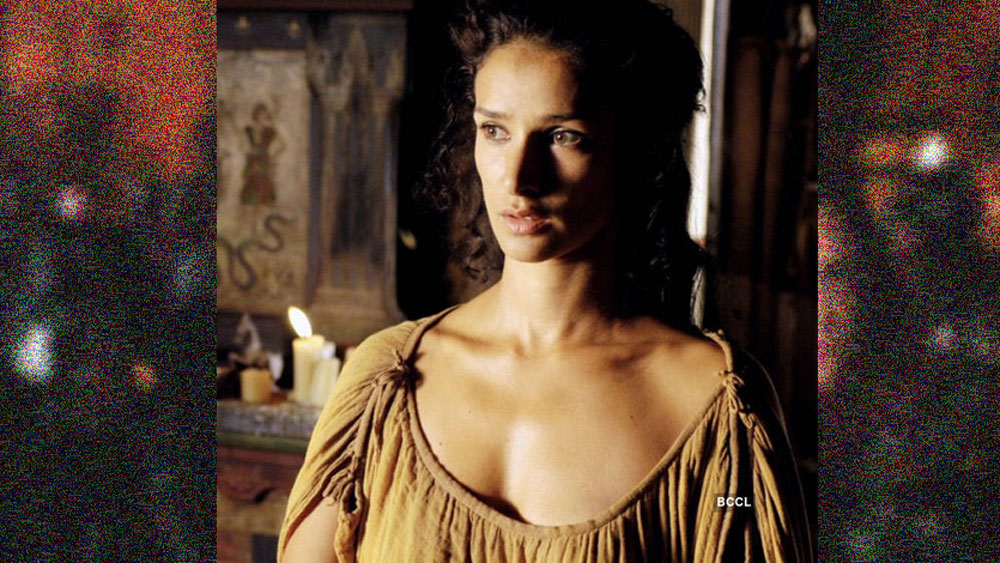 কামসূত্রের মায়া এখন ৪৬ বছরের অভিনেত্রী। ২০০৪ সালে ‘ব্রাইড অ্যান্ড প্রেজুডিস’, ড্রামা সিরিজ ‘রোম’-সহ প্রচুর হিট ফিল্মে অভিনয় করেছেন তিনি।