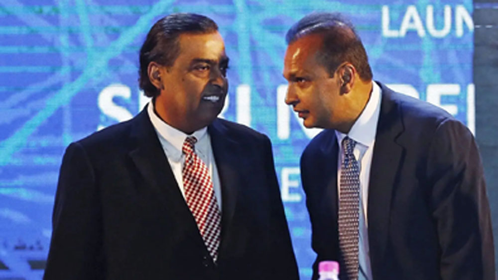 মাঝে মধ্যেই দত্তরাজের বাবা বাসুদেবের সঙ্গে আড্ডা মারতে যেতেন ধীরুভাই অম্বানী। সঙ্গে যেতেন দুই ছেলে মুকেশ এবং অনিলও।