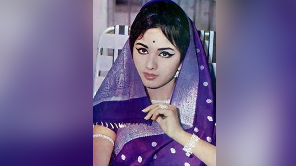 পেশাগত জীবনে পরিচিতির পাশাপাশি একইসময়ে ব্যক্তিগত জীবনে এসেছে শোকের ছায়া। ১৯৭৫ সালের ডিসেম্বরে গোয়ার নামী রাজনৈতিক পরিবারের ছেলে সিদ্ধার্থ বান্ডোডকরের সঙ্গে বিয়ে হয়েছিল লীনার। বিয়ের ১১ দিন পরে তাঁদের মধুচন্দ্রিমায় যাওয়ার কথা ছিল। সে দিনই ঘটে যায় দুর্ঘটনা।