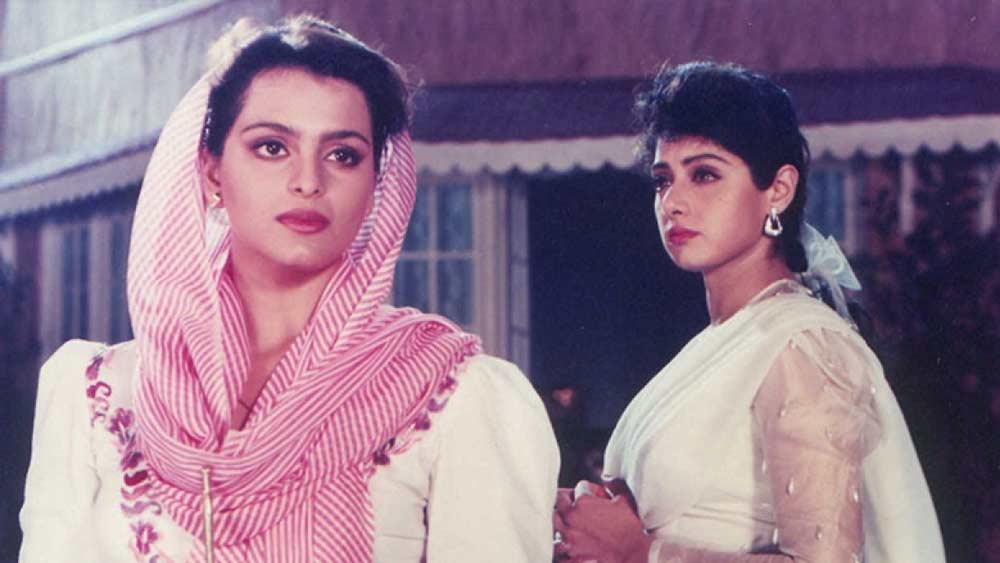 বলিউড ইন্ডাস্ট্রিতে শিল্পা শিরোদকরের তখন একটা বোল্ড ইমেজ তৈরি হয়ে গিয়েছিল। সে সময়ই তাঁর ব্যক্তিগত জীবন নিয়েও চর্চা শুরু হয় গসিপ ম্যাগাজিনগুলোতে। ম্যানেজার রিকু রাকেশের সঙ্গে তাঁর সম্পর্ক নিয়ে শুরু হয়েছিল জোর জল্পনা।