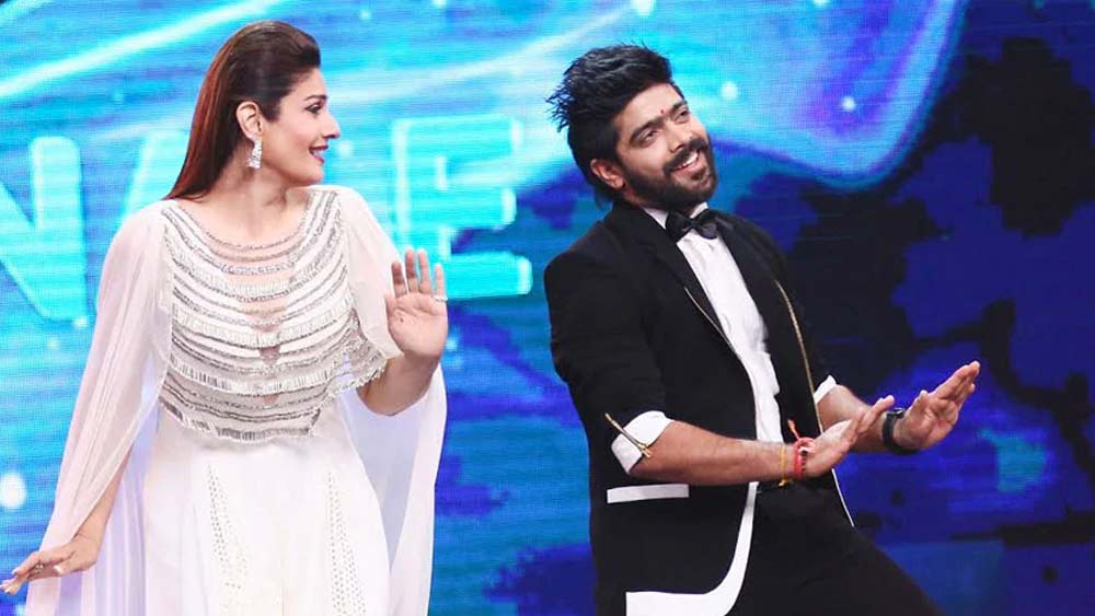 ইন্ডিয়ান আইডল-এর পরেও দক্ষিণী বিনোদন মঞ্চের রিয়েলিটি শো-এ সাফল্য পেয়েছেন তিনি।