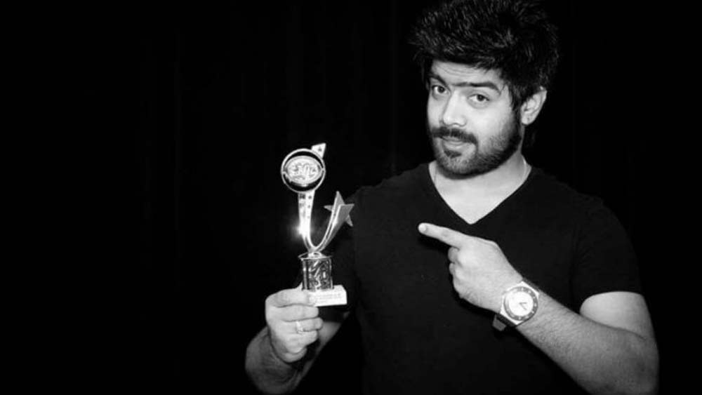 এখন তেলুগু বিনোদনের জগতে প্রথম সারির শিল্পী তিনি। তেলুগু ও কন্নড় ইন্ডাস্ট্রি মিলিয়ে দুশোর বেশি ছবিতে গান করেছেন।