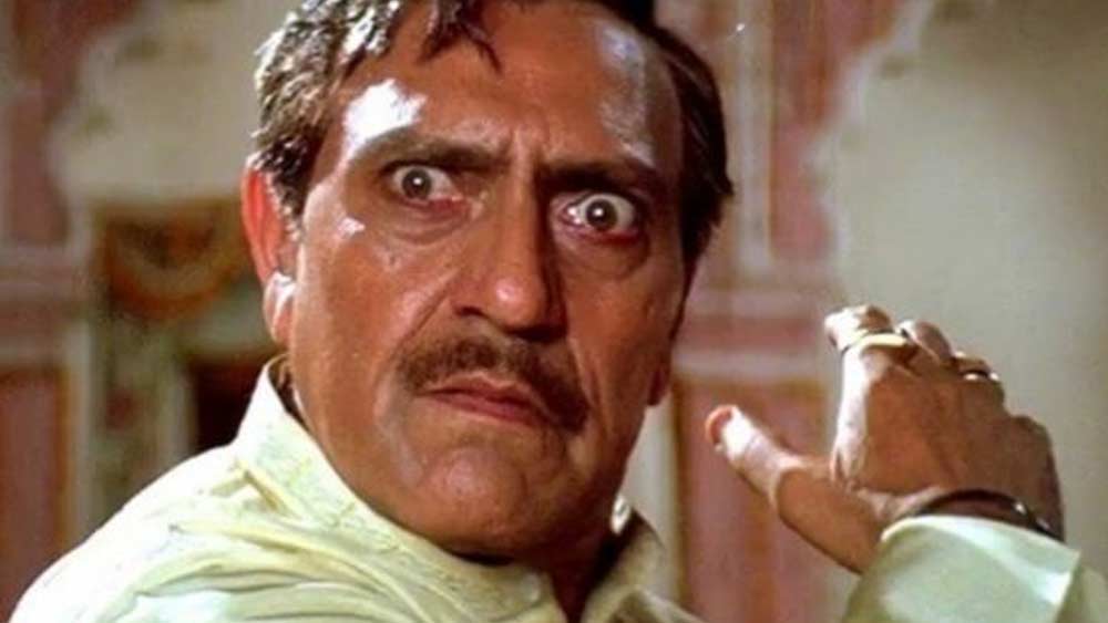 জীবনের চল্লিশটা বসন্ত পেরিয়ে প্রথম ছবিতে অভিনয় করেছিলেন অমরীশ। সত্তরের দশকে তিনি মূল খলনায়কের সহকারীর ভূমিকায় অভিনয় করতেন। তার পর থেকে ক্রমে তিনি-ই হয়ে ওঠেন এক ও অদ্বিতীয় খলনায়ক।