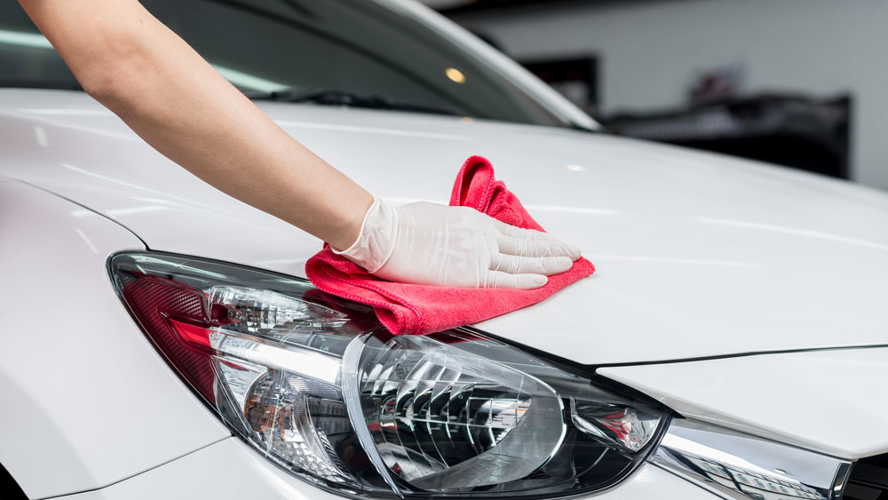 বেরনোর জন্য গাড়ি ব্যবহার করলে সেই গাড়ি নিয়ম করে ধুতে হবে। জীবাণুনাশক স্প্রে করতে হবে নিয়মিত।